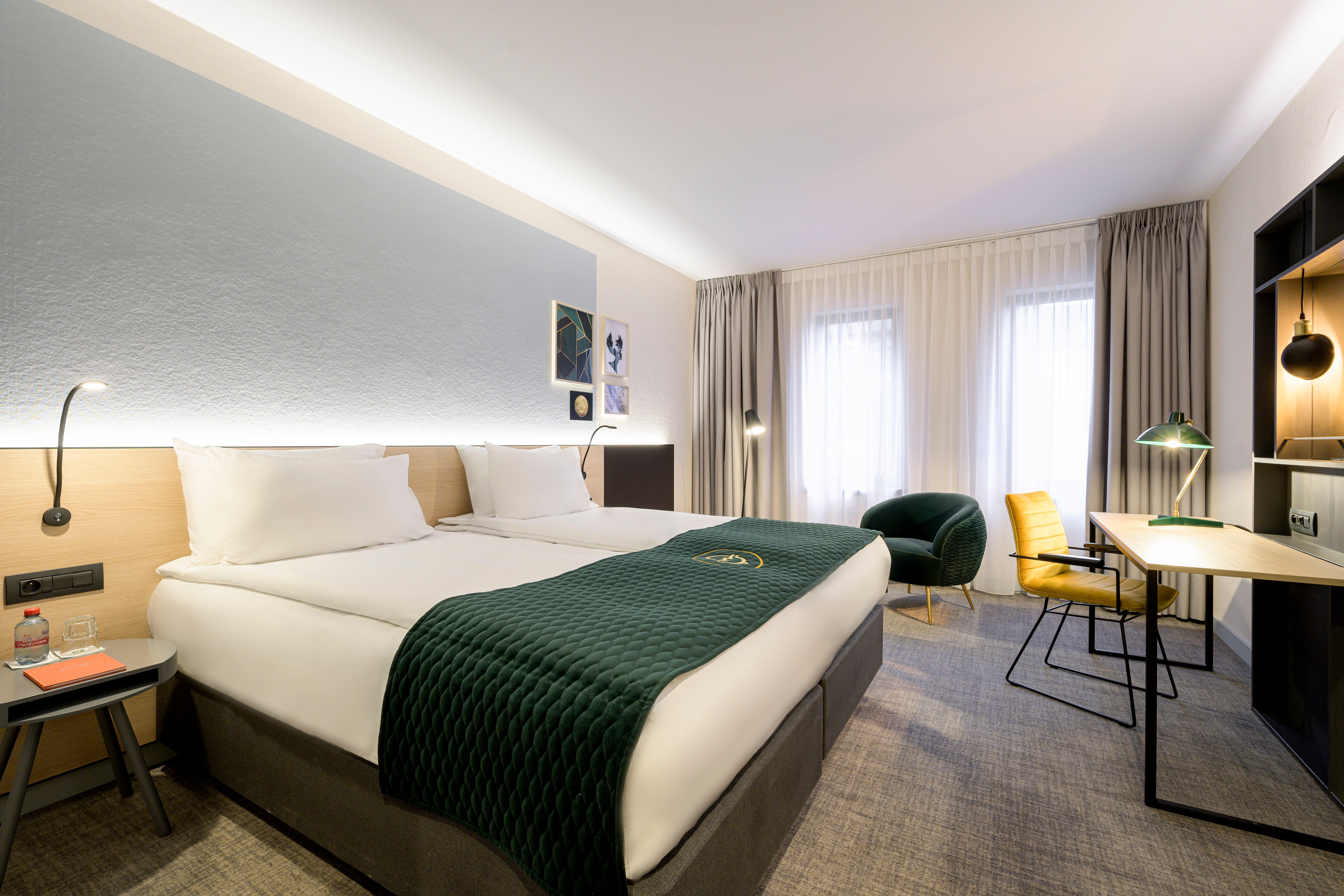 Holiday Inn Hasselt By Ihg Exterior foto